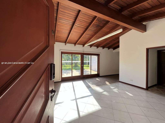 Imagem Casa à Venda, em Bolsão Nova Brasil - Cotia Imagem Casa à Venda, em Bolsão Nova Brasil - Cotia