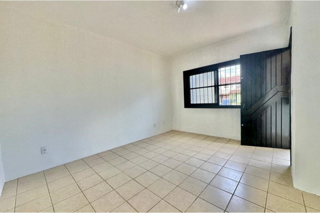 Imagem Casa com 3 Quartos à Venda, 173 m² em Sarandi - Porto Alegre Imagem Casa com 3 Quartos à Venda, 173 m² em Sarandi - Porto Alegre