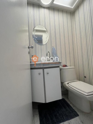 Imagem Apartamento com 4 Quartos à Venda, 164 m²