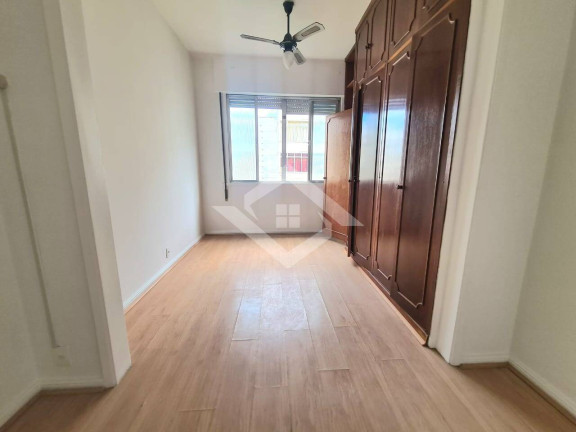 Imagem Apartamento com 1 Quarto à Venda, 33 m² em Copacabana - Rio De Janeiro Imagem Apartamento com 1 Quarto à Venda, 33 m² em Copacabana - Rio De Janeiro