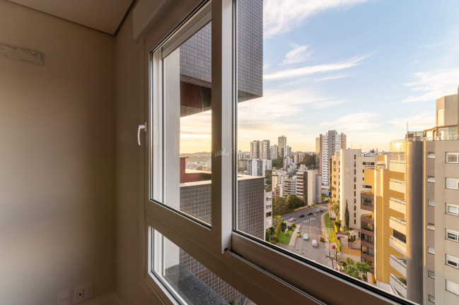 Imagem Apartamento com 3 Quartos à Venda, 242 m² em Madureira - Caxias Do Sul