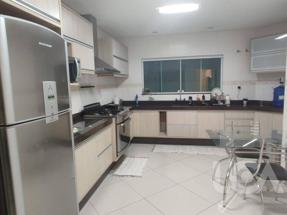 Imagem Casa com 3 Quartos à Venda, 281 m² em Loteamento Residencial Campos Do Conde Ii - Tremembé Imagem Casa com 3 Quartos à Venda, 281 m² em Loteamento Residencial Campos Do Conde Ii - Tremembé