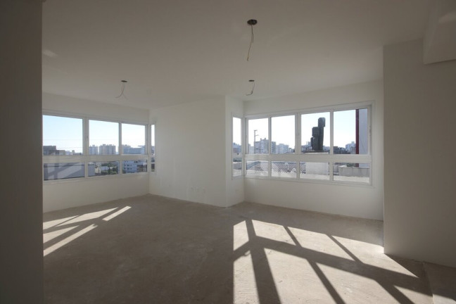Imagem Apartamento com 3 Quartos à Venda, 94 m² em Cristo Redentor - Porto Alegre Imagem Apartamento com 3 Quartos à Venda, 94 m² em Cristo Redentor - Porto Alegre