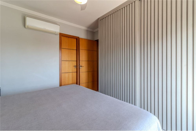 Imagem Imóvel com 3 Quartos à Venda, 97 m² em Passo Da Areia - Porto Alegre Imagem Imóvel com 3 Quartos à Venda, 97 m² em Passo Da Areia - Porto Alegre