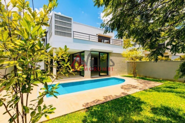 Sobrado com 3 Quartos à Venda, 455 m² em Moema - São Paulo