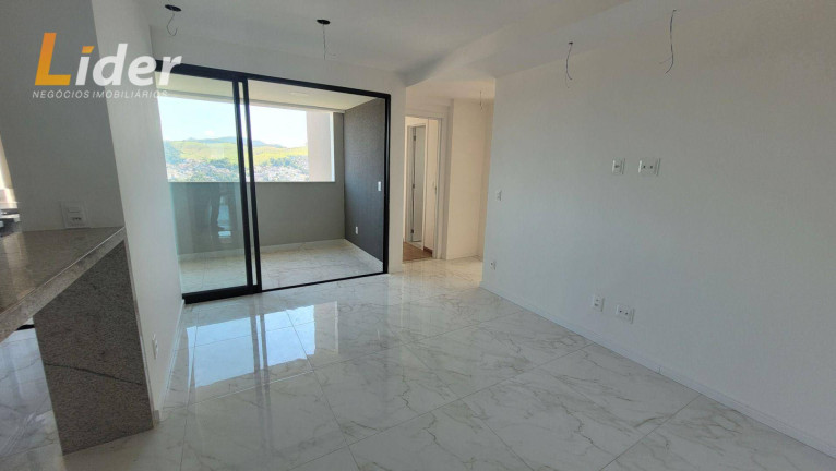 Apartamento com 2 Quartos à Venda, 60 m² em Granbery - Juiz De Fora