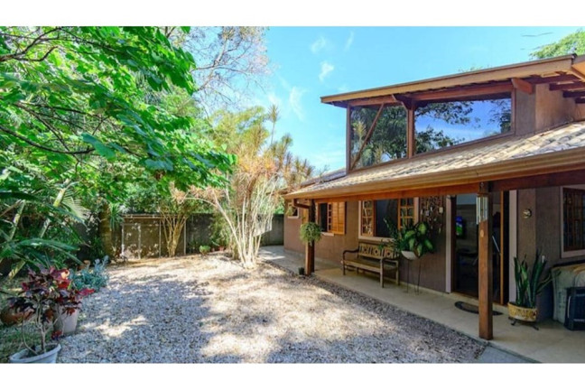 Imagem Casa com 4 Quartos à Venda, 350 m² em Granja Viana - Cotia Imagem Casa com 4 Quartos à Venda, 350 m² em Granja Viana - Cotia