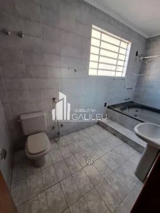 Imagem Casa com 4 Quartos à Venda, 213 m² em Jardim Chapadão - Campinas Imagem Casa com 4 Quartos à Venda, 213 m² em Jardim Chapadão - Campinas