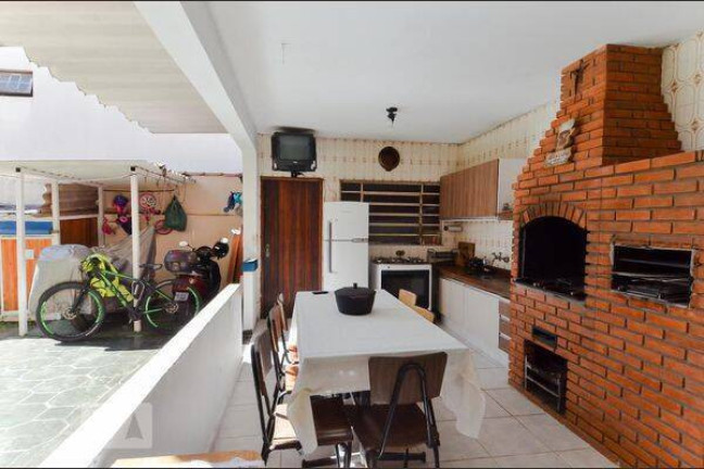 Imagem Sobrado com 5 Quartos à Venda, 290 m² em Vila Galvão - Guarulhos Imagem Sobrado com 5 Quartos à Venda, 290 m² em Vila Galvão - Guarulhos