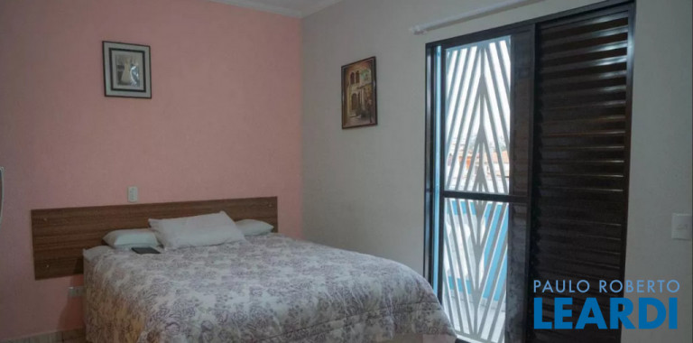 Imagem Sobrado com 4 Quartos à Venda, 246 m² em Jardim Stella - Santo André Imagem Sobrado com 4 Quartos à Venda, 246 m² em Jardim Stella - Santo André