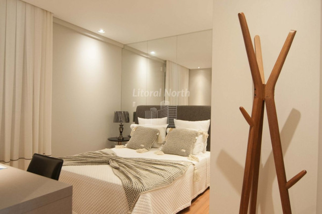 Imagem Apartamento com 4 Quartos à Venda, 153 m² em Barra Sul - Balneário Camboriú Imagem Apartamento com 4 Quartos à Venda, 153 m² em Barra Sul - Balneário Camboriú