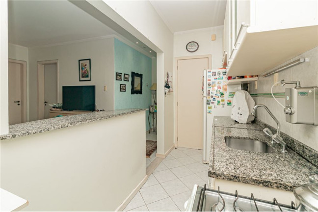 Imagem Imóvel com 2 Quartos à Venda, em Menino Deus - Porto Alegre Imagem Imóvel com 2 Quartos à Venda, em Menino Deus - Porto Alegre