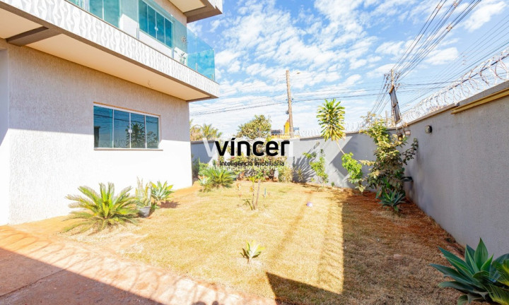 Imagem Casa com 3 Quartos à Venda, 158 m² em Setor Santos Dumont - Goiânia Imagem Casa com 3 Quartos à Venda, 158 m² em Setor Santos Dumont - Goiânia