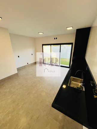 Imagem Casa de Condomínio com 2 Quartos à Venda, 250 m² em Jardim Maria Da Glória - Araçoiaba Da Serra