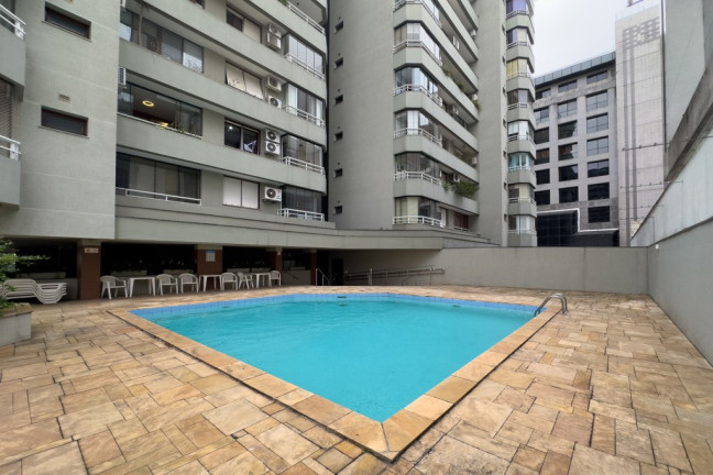 Imagem Apartamento com 3 Quartos à Venda, 120 m² em Menino Deus - Porto Alegre Imagem Apartamento com 3 Quartos à Venda, 120 m² em Menino Deus - Porto Alegre