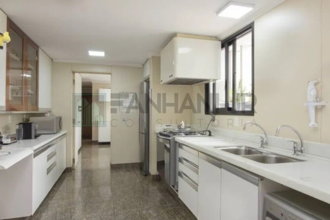 Imagem Imóvel com 4 Quartos à Venda, 580 m² em Jardim Europa - São Paulo Imagem Imóvel com 4 Quartos à Venda, 580 m² em Jardim Europa - São Paulo