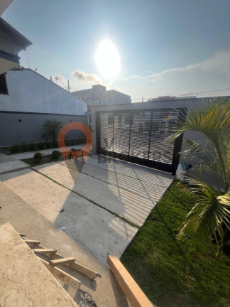 Imagem Casa com 3 Quartos à Venda, 190 m² em Villa Di Cesar - Mogi Das Cruzes Imagem Casa com 3 Quartos à Venda, 190 m² em Villa Di Cesar - Mogi Das Cruzes