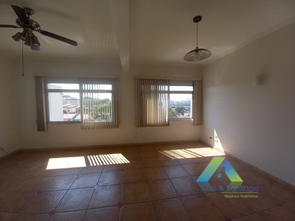 Imagem Sobrado com 4 Quartos para Alugar, 290 m² em Vila Mariana - São Paulo