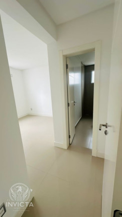 Imagem Apartamento com 4 Quartos à Venda, 150 m² em Pioneiros - Balneário Camboriú Imagem Apartamento com 4 Quartos à Venda, 150 m² em Pioneiros - Balneário Camboriú