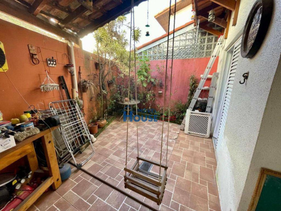 Imagem Casa com 4 Quartos à Venda, 105 m² em Jardim Rebelato - Cotia Imagem Casa com 4 Quartos à Venda, 105 m² em Jardim Rebelato - Cotia