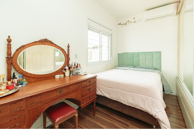 Imagem Casa com 2 Quartos à Venda, 78 m² em Jardim Carvalho - Porto Alegre Imagem Casa com 2 Quartos à Venda, 78 m² em Jardim Carvalho - Porto Alegre