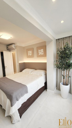 Imagem Apartamento com 2 Quartos à Venda, 78 m² em Centro - Balneário Camboriú