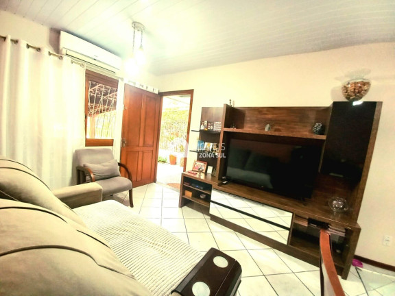 Imagem Casa com 2 Quartos à Venda, 62 m² Imagem Casa com 2 Quartos à Venda, 62 m²