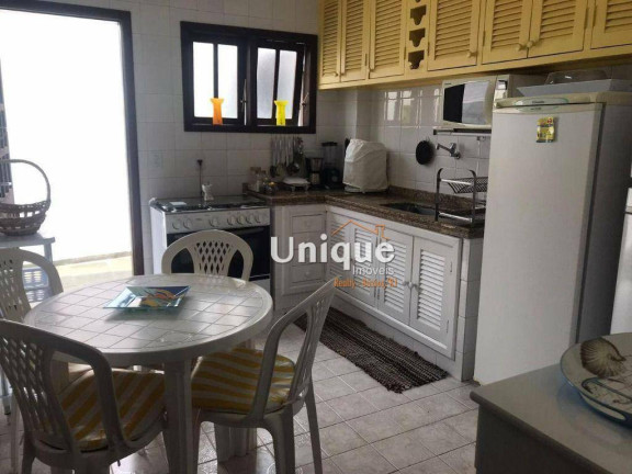 Imagem Casa com 5 Quartos à Venda, 242 m² em Geribá - Armação Dos Búzios Imagem Casa com 5 Quartos à Venda, 242 m² em Geribá - Armação Dos Búzios