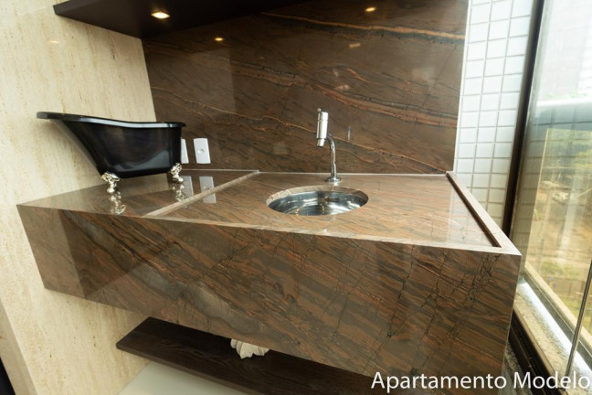 Imagem Apartamento com 3 Quartos à Venda, 162 m² em Aldeota - Fortaleza Imagem Apartamento com 3 Quartos à Venda, 162 m² em Aldeota - Fortaleza