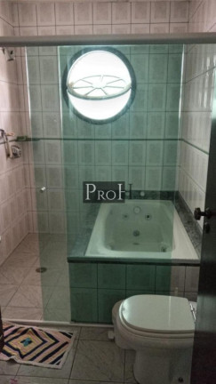 Imagem Casa com 3 Quartos à Venda, 197 m² em Vila Mazzei - Santo André