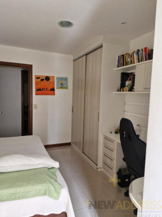 Imagem Apartamento com 3 Quartos à Venda, 130 m² em Itapuã - Vila Velha Imagem Apartamento com 3 Quartos à Venda, 130 m² em Itapuã - Vila Velha