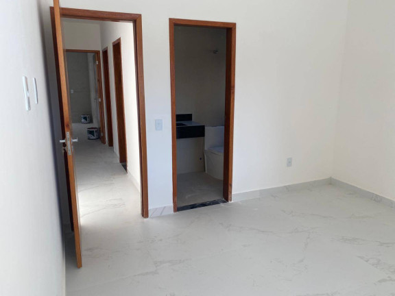 Imagem Casa com 3 Quartos à Venda, 130 m² em Coqueiral - Araruama Imagem Casa com 3 Quartos à Venda, 130 m² em Coqueiral - Araruama