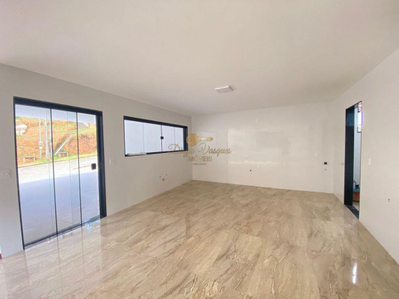 Imagem Casa com 3 Quartos à Venda, 300 m² em Albuquerque - Teresópolis Imagem Casa com 3 Quartos à Venda, 300 m² em Albuquerque - Teresópolis