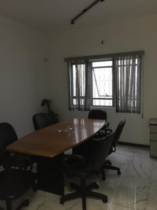 Imagem Casa com 1 Quarto à Venda, 387 m² em Moema - São Paulo Imagem Casa com 1 Quarto à Venda, 387 m² em Moema - São Paulo