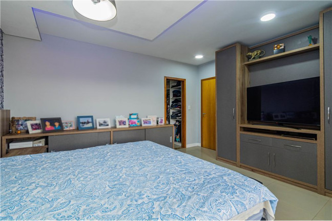 Imagem Apartamento com 3 Quartos à Venda, 164 m² em Vila Ipiranga - Porto Alegre Imagem Apartamento com 3 Quartos à Venda, 164 m² em Vila Ipiranga - Porto Alegre