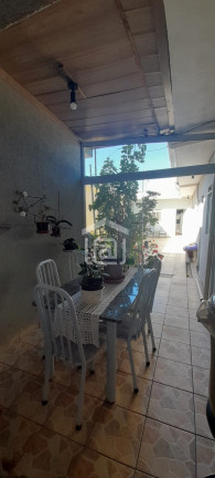 Imagem Casa com 2 Quartos à Venda, 360 m² em Santa Rosália - Poços De Caldas Imagem Casa com 2 Quartos à Venda, 360 m² em Santa Rosália - Poços De Caldas