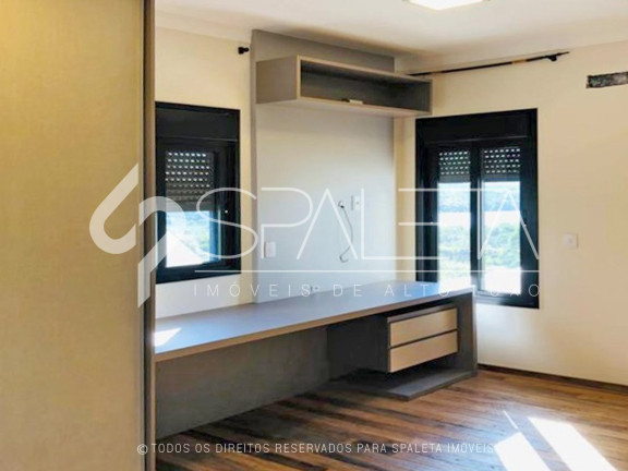 Imagem Casa com 5 Quartos à Venda, 385 m² em Horto Florestal - Jundiaí Imagem Casa com 5 Quartos à Venda, 385 m² em Horto Florestal - Jundiaí