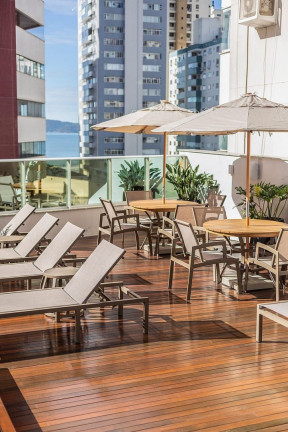 Imagem Apartamento com 4 Quartos à Venda, 131 m² em Centro - Balneário Camboriú Imagem Apartamento com 4 Quartos à Venda, 131 m² em Centro - Balneário Camboriú