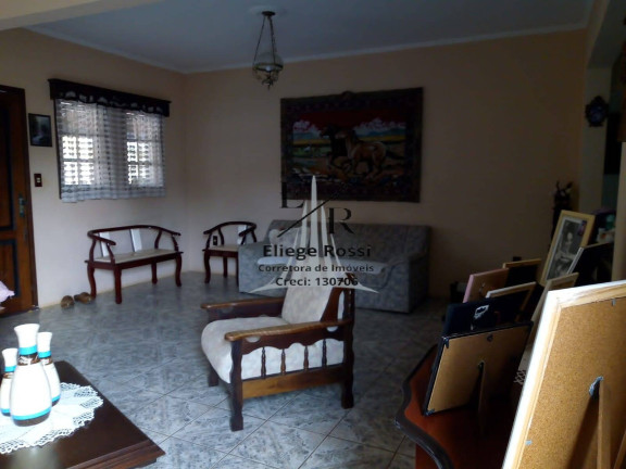 Imagem Casa com 3 Quartos à Venda, em São Pedro - Fama Imagem Casa com 3 Quartos à Venda, em São Pedro - Fama