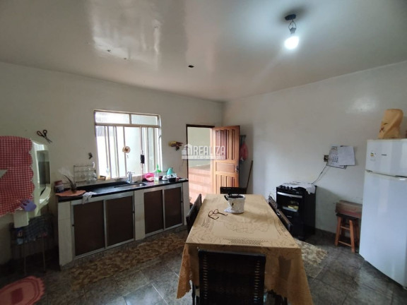Imagem Casa com 2 Quartos à Venda, 300 m² em Nossa Senhora Da Abadia - Uberaba Imagem Casa com 2 Quartos à Venda, 300 m² em Nossa Senhora Da Abadia - Uberaba
