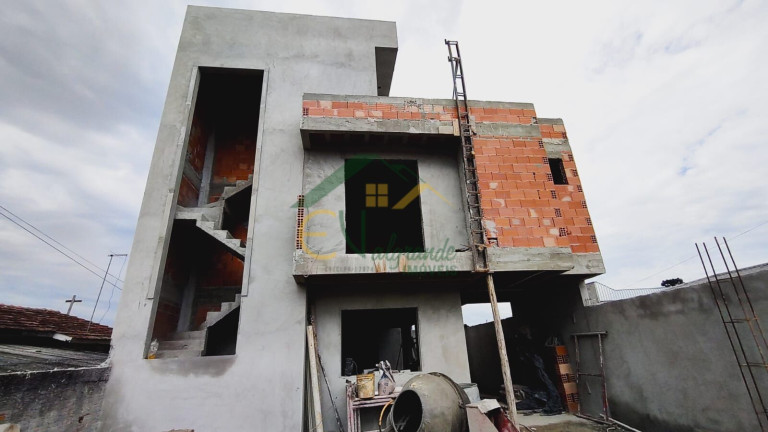 Imagem Sobrado com 3 Quartos à Venda, 130 m² em Xaxim - Curitiba Imagem Sobrado com 3 Quartos à Venda, 130 m² em Xaxim - Curitiba