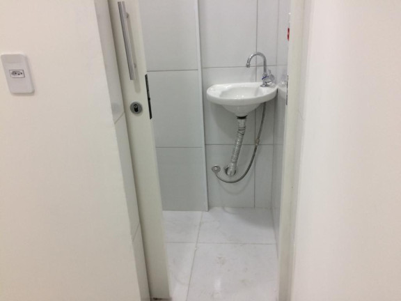 Imagem Loja à Venda, 30 m² em Copacabana - Rio De Janeiro Imagem Loja à Venda, 30 m² em Copacabana - Rio De Janeiro