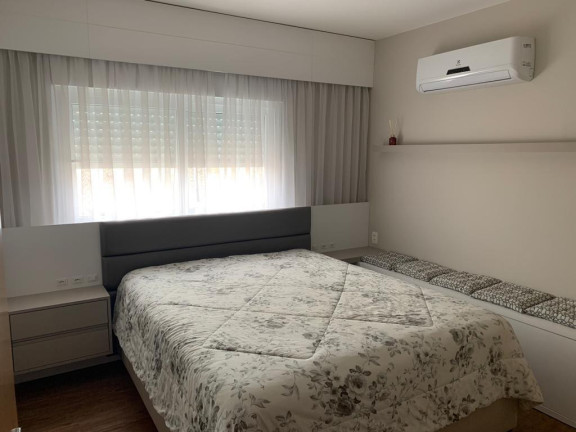 Imagem Apartamento com 2 Quartos à Venda, 80 m² em Santana - Porto Alegre Imagem Apartamento com 2 Quartos à Venda, 80 m² em Santana - Porto Alegre