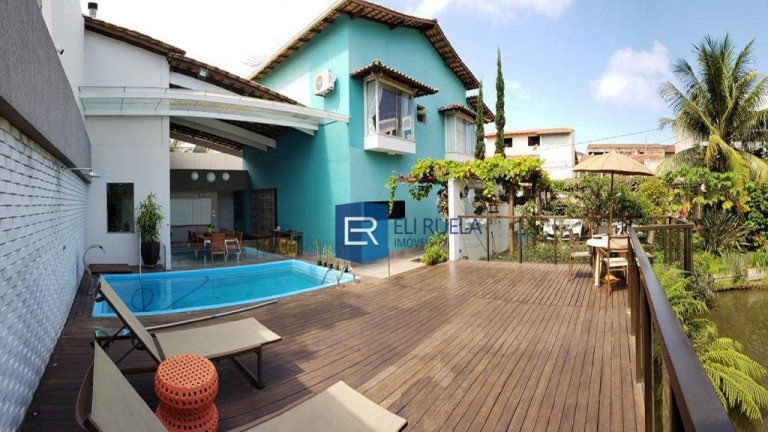Imagem Casa com 3 Quartos à Venda, 270 m² em Cocal - Vila Velha Imagem Casa com 3 Quartos à Venda, 270 m² em Cocal - Vila Velha