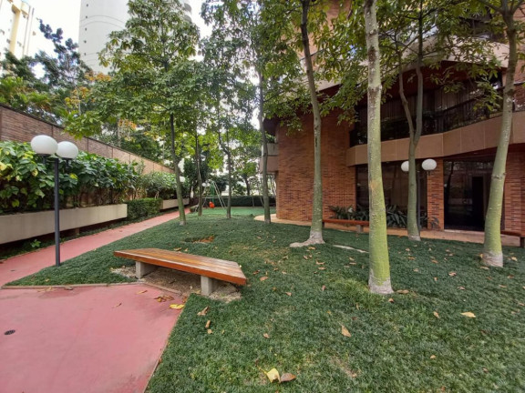 Imagem Apartamento com 4 Quartos à Venda, 592 m² em Aclimação - São Paulo Imagem Apartamento com 4 Quartos à Venda, 592 m² em Aclimação - São Paulo
