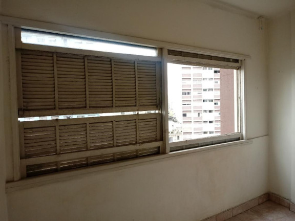 Kitnet com 1 Quarto à Venda, 42 m² em Santa Efigênia - São Paulo