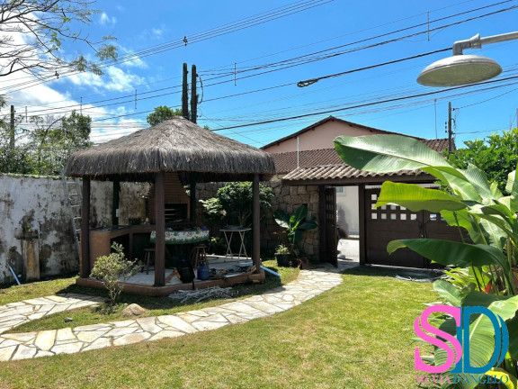 Imagem Casa com 5 Quartos à Venda, 140 m² em Centro - Ubatuba