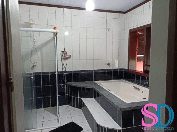 Imagem Casa com 4 Quartos à Venda, 324 m² em Centro - Ubatuba