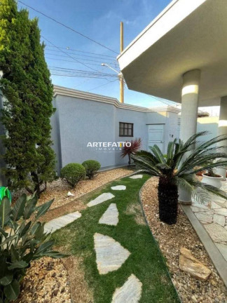 Imagem Casa com 3 Quartos à Venda, 356 m² Imagem Casa com 3 Quartos à Venda, 356 m²