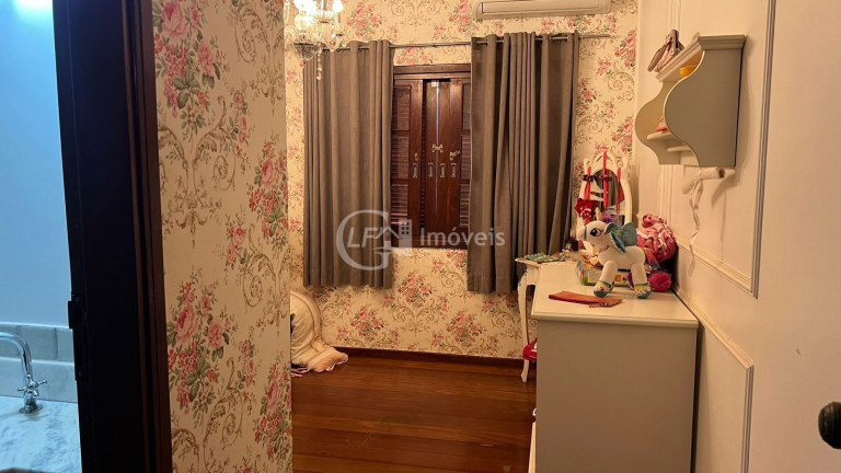 Imagem Casa com 4 Quartos à Venda, 340 m² em Chácara Cachoeira - Campo Grande